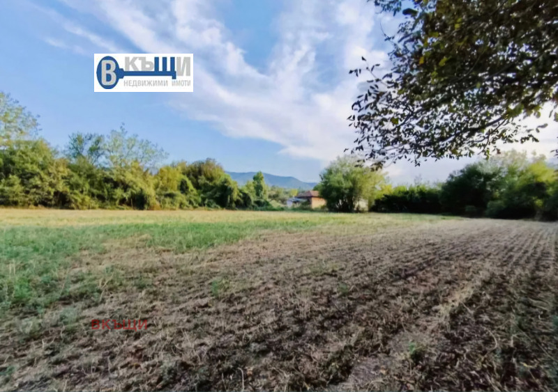Продава ПАРЦЕЛ в област Велико Търново, с. Къпиново - 1870 кв.м / 23 000 € » 44 984.09 лв., ВКЪЩИ