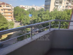 1 makuuhuone Kjutšuk Pariž, Plovdiv 1