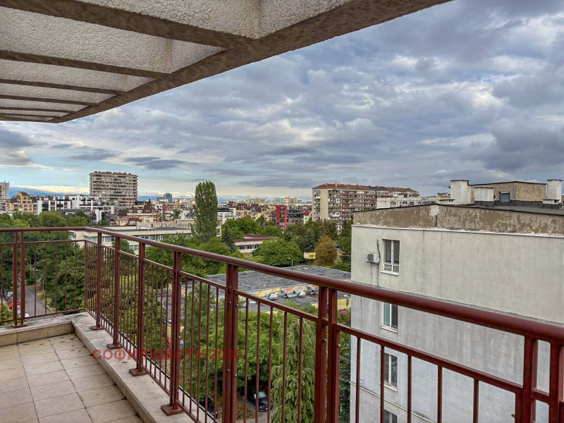Till salu  2 sovrum Sofia , Krasno selo , 86 kvm | 57616025 - bild [9]