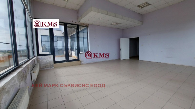 En venta  Oficina Plovdiv , Industrialna zona - Sever , 735 metros cuadrados | 57892126 - imagen [7]