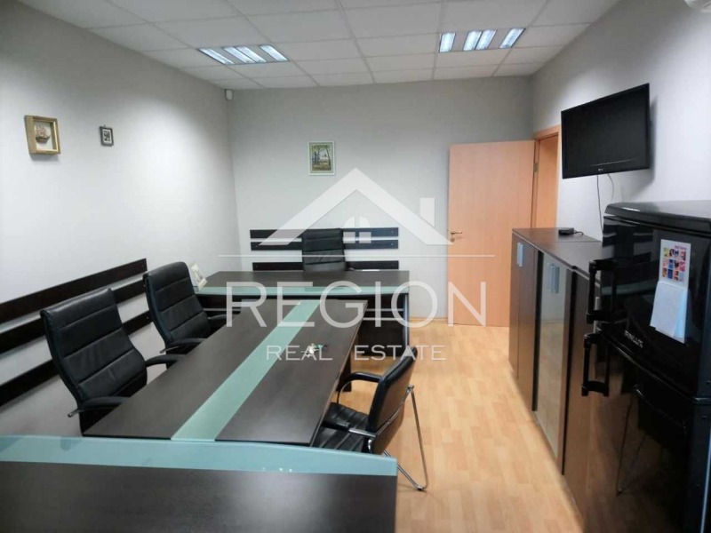 Продава  Офис град Варна , Спортна зала , 87 кв.м | 43817277 - изображение [5]