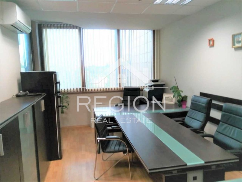 Продава  Офис град Варна , Спортна зала , 87 кв.м | 43817277