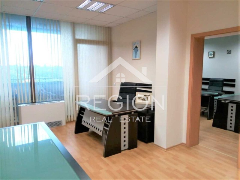 Продава  Офис град Варна , Спортна зала , 87 кв.м | 43817277 - изображение [2]