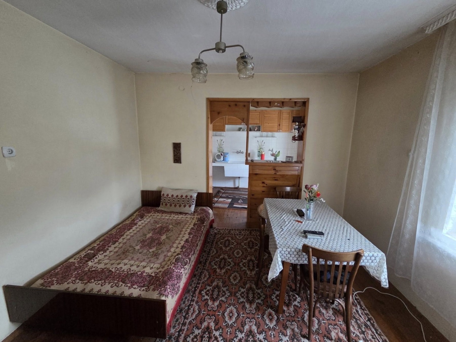 Продава КЪЩА, с. Кадиево, област Пловдив, снимка 3 - Къщи - 54152737