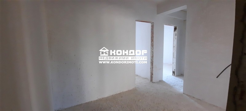 Продава  2-стаен град Пловдив , Въстанически , 83 кв.м | 38619897 - изображение [2]