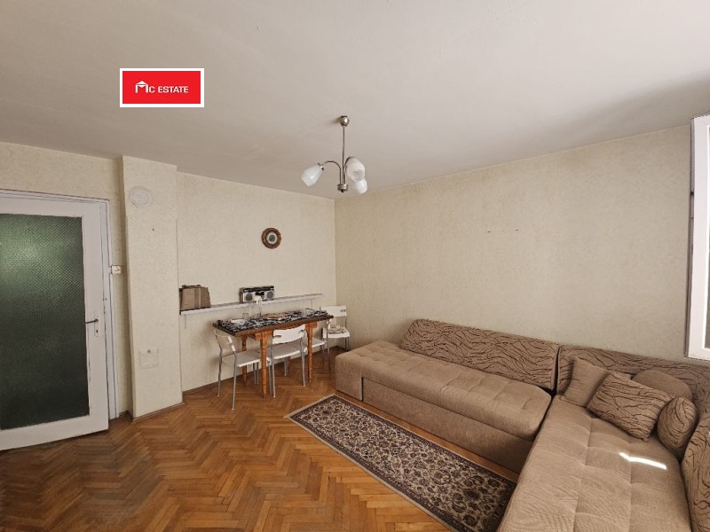 Продава  2-стаен град София , Дружба 1 , 60 кв.м | 67947996 - изображение [2]