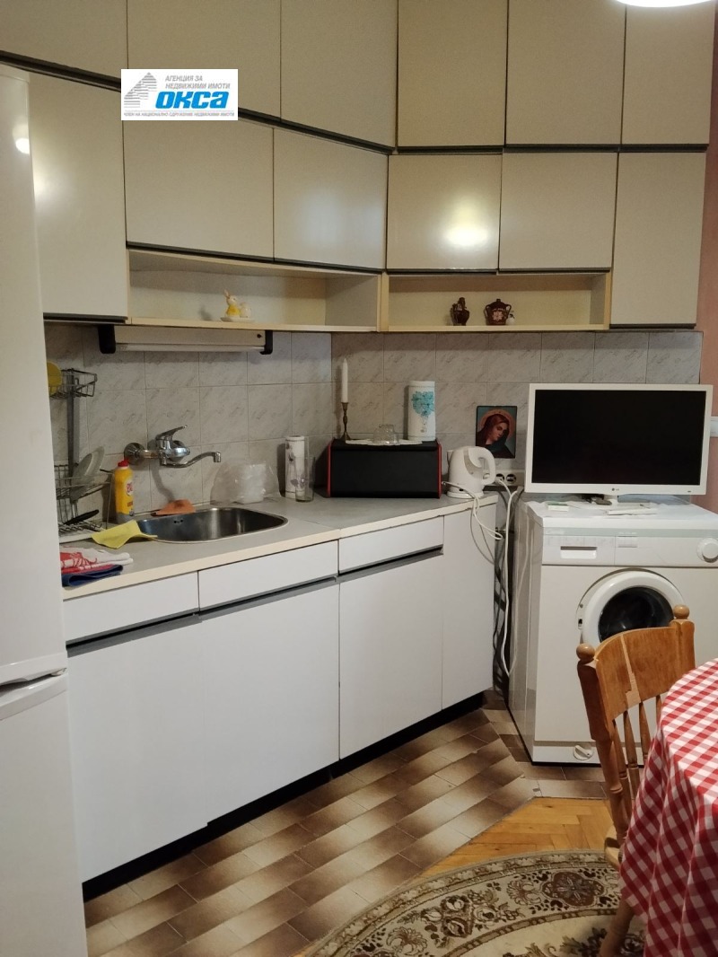 Продава 3-СТАЕН, гр. Плевен, Сторгозия