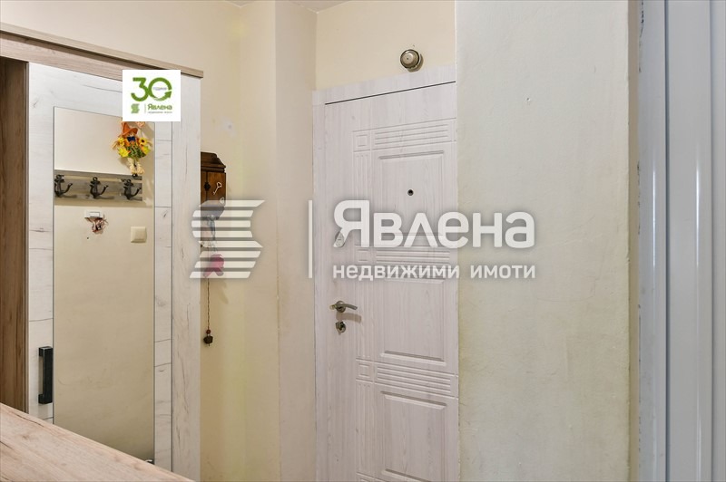 Продава МНОГОСТАЕН, гр. Варна, ВИНС-Червен площад, снимка 2 - Апартаменти - 53921162