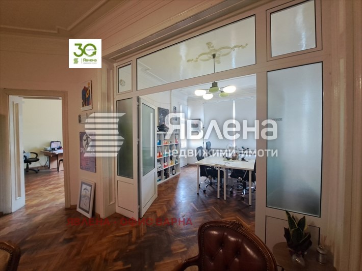 Продава ЕТАЖ ОТ КЪЩА, гр. Варна, Операта