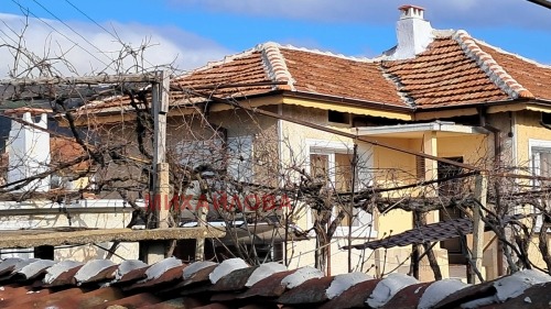 Продава КЪЩА, с. Ветрен, област Стара Загора, снимка 12 - Къщи - 53704388