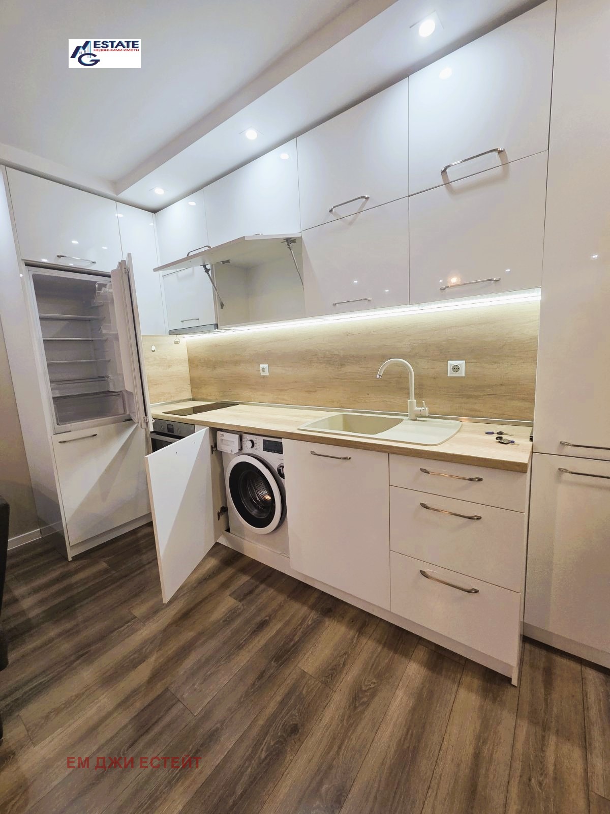 Продава 2-СТАЕН, гр. Бургас, Славейков, снимка 3 - Апартаменти - 55636417