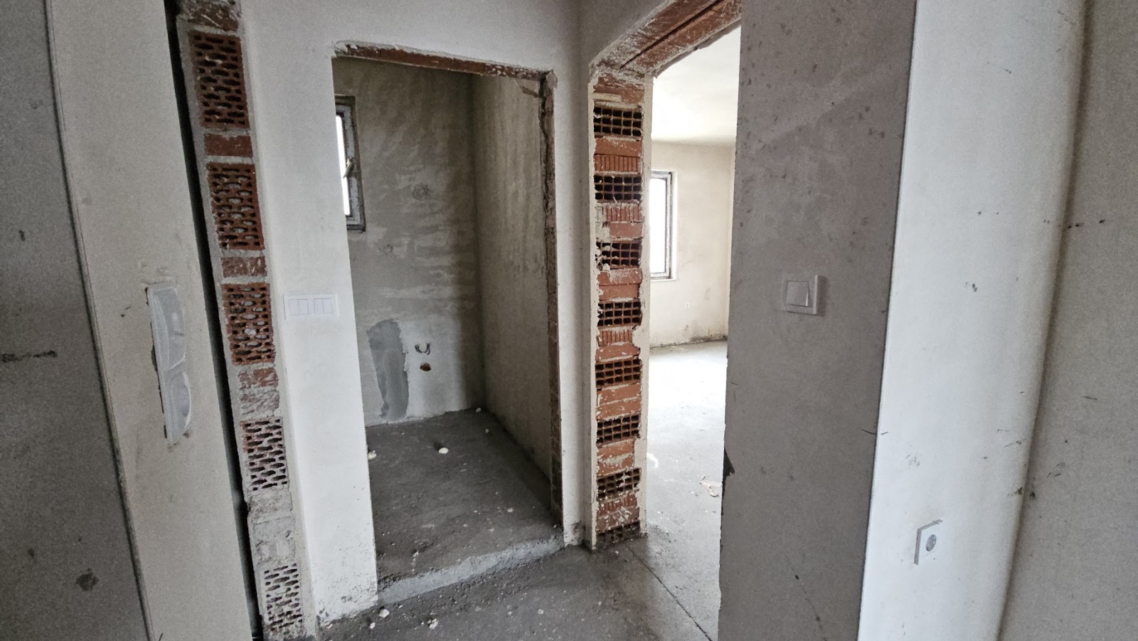 Продава 3-СТАЕН, гр. Пловдив, Остромила, снимка 8 - Апартаменти - 53934605