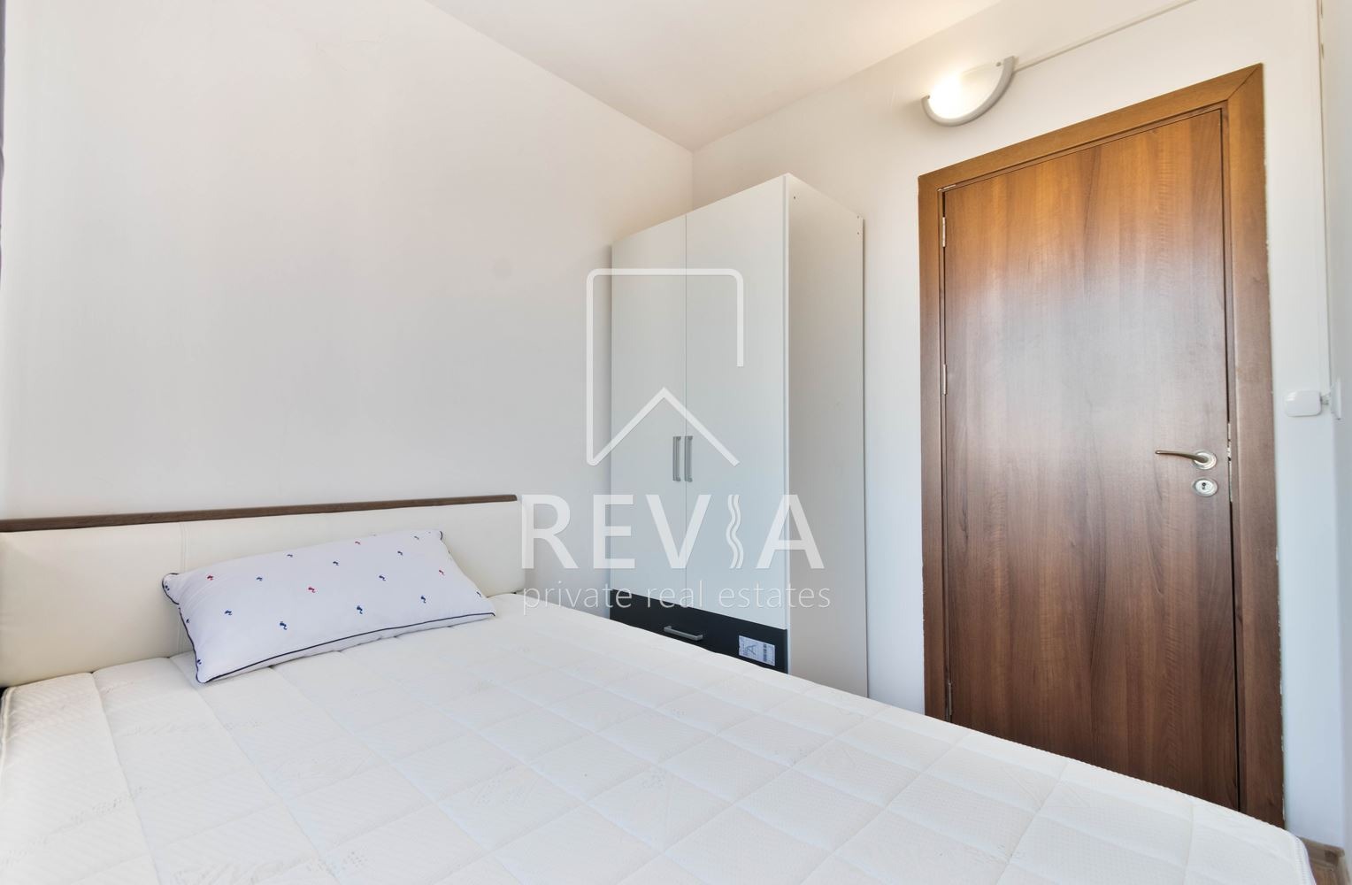 Продава 3-СТАЕН, гр. Бургас, Сарафово, снимка 4 - Апартаменти - 54051238