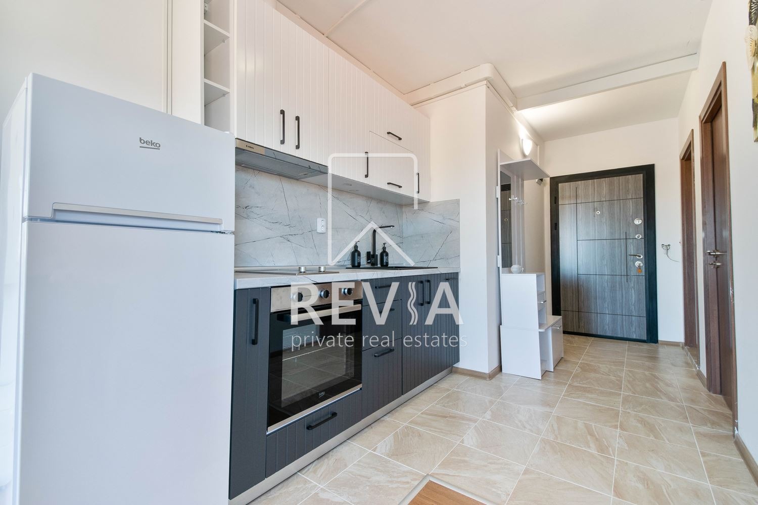 Продава 3-СТАЕН, гр. Бургас, Сарафово, снимка 3 - Апартаменти - 54051238