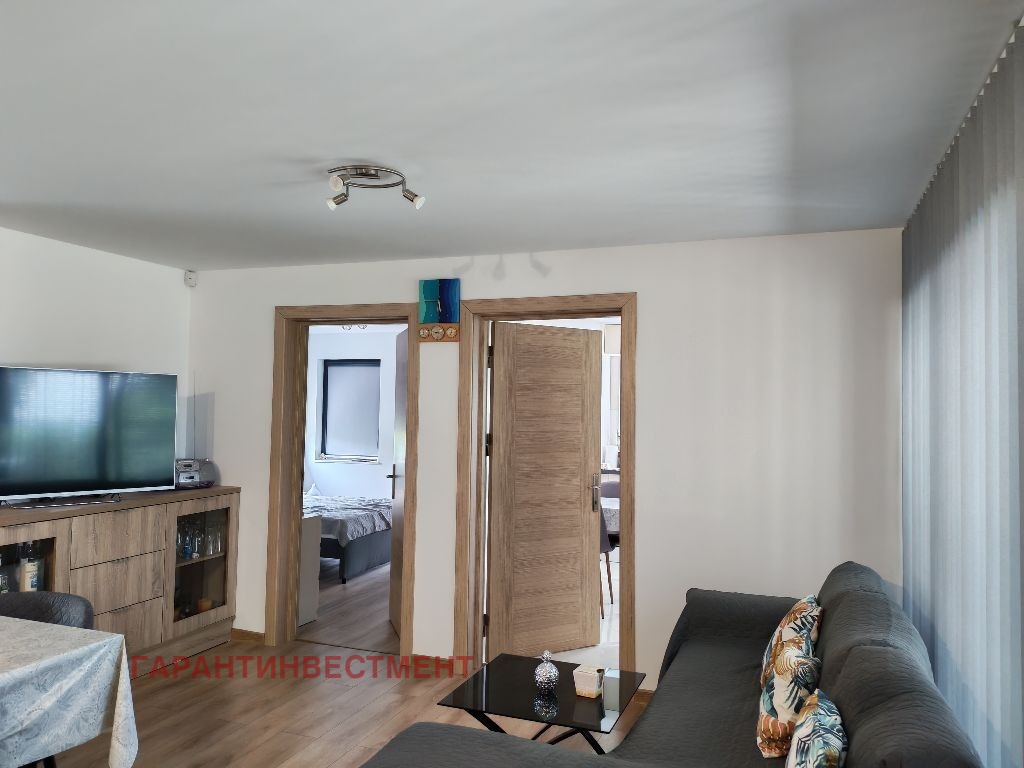Продава КЪЩА, гр. Лясковец, област Велико Търново, снимка 8 - Къщи - 55170456
