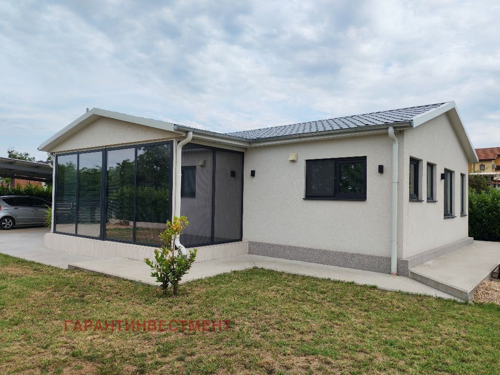 Продава КЪЩА, гр. Лясковец, област Велико Търново, снимка 3 - Къщи - 55170456