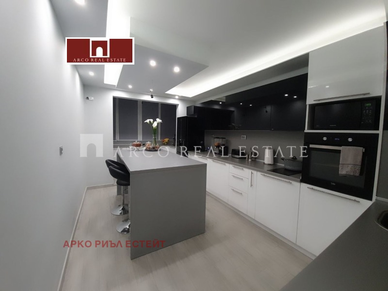 Na prodej  2 ložnice Sofia , Ljulin 5 , 119 m2 | 26749113 - obraz [10]