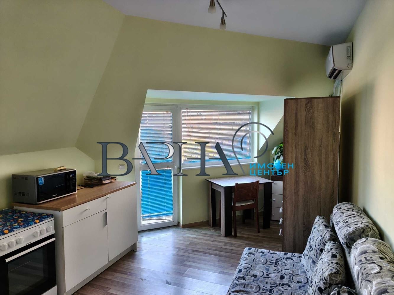 Продава 2-СТАЕН, гр. Варна, Погреби, снимка 2 - Апартаменти - 55275197