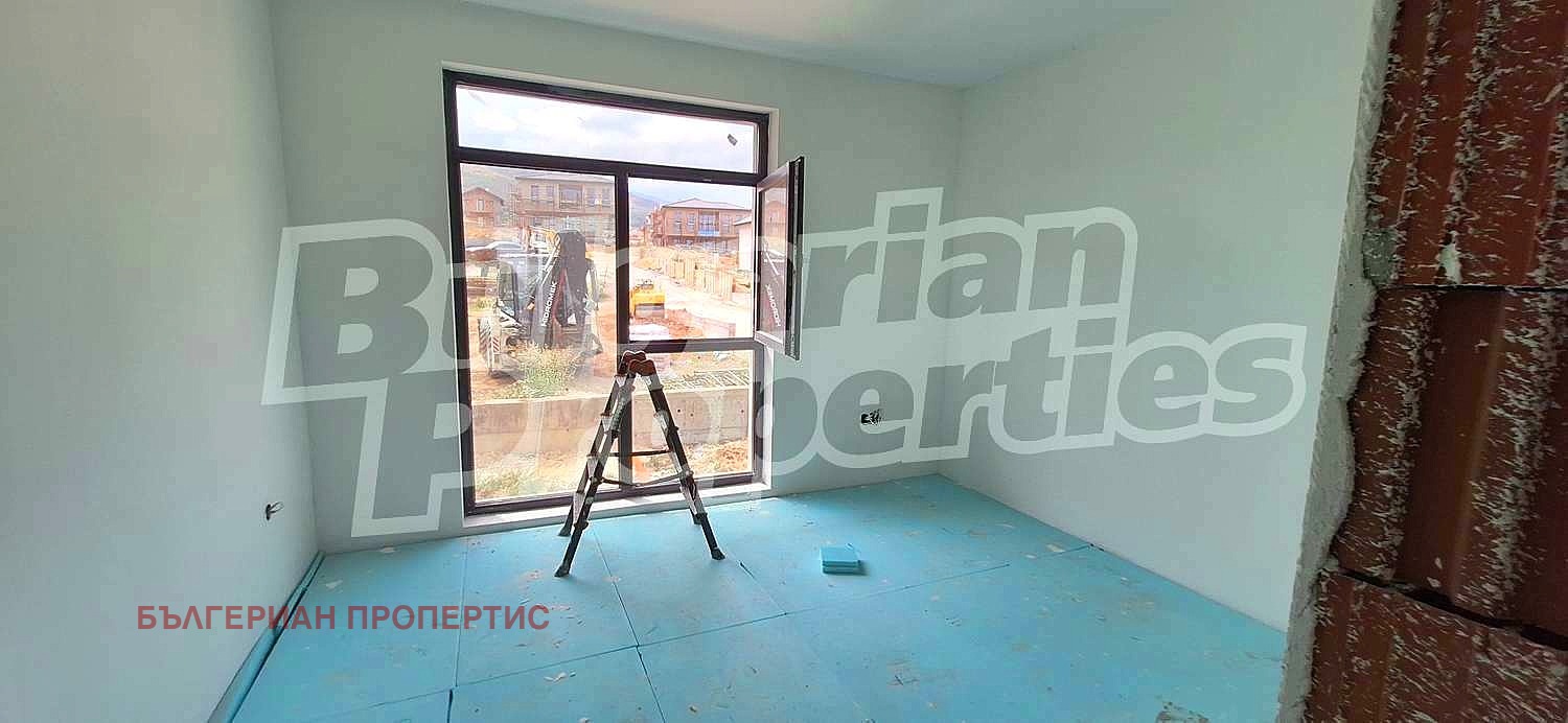 Продава КЪЩА, с. Марково, област Пловдив, снимка 2 - Къщи - 49124643