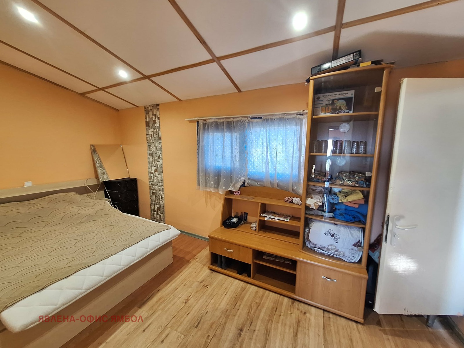 Продава ВИЛА, гр. Ямбол, Промишлена зона, снимка 8 - Вили - 56114522