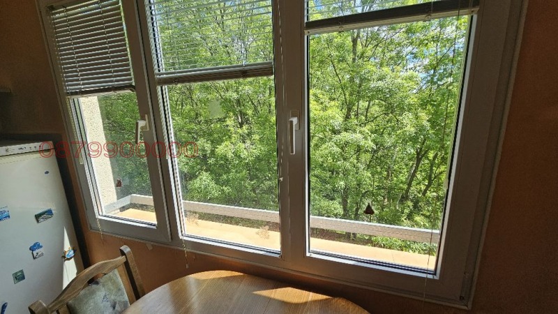 En venta  Estudio Sofia , Svoboda , 44 metros cuadrados | 28632413 - imagen [12]
