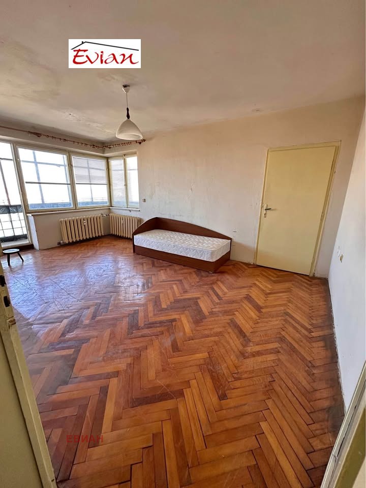 На продаж  1 спальня Русе , Централен южен район , 68 кв.м | 41929352 - зображення [9]