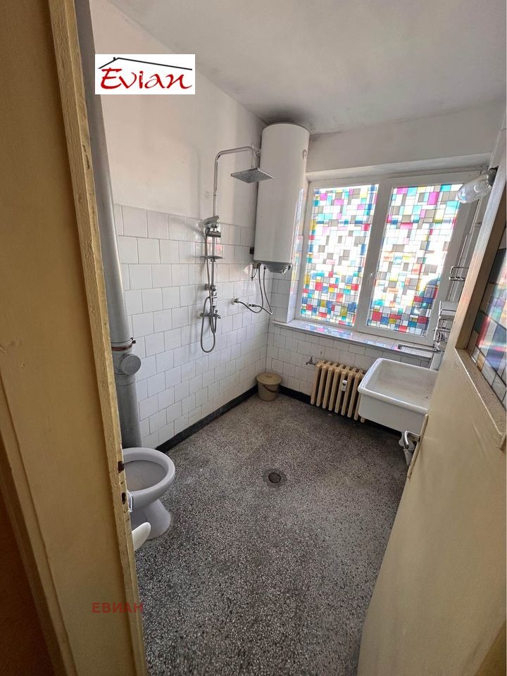 На продаж  1 спальня Русе , Централен южен район , 68 кв.м | 41929352 - зображення [6]