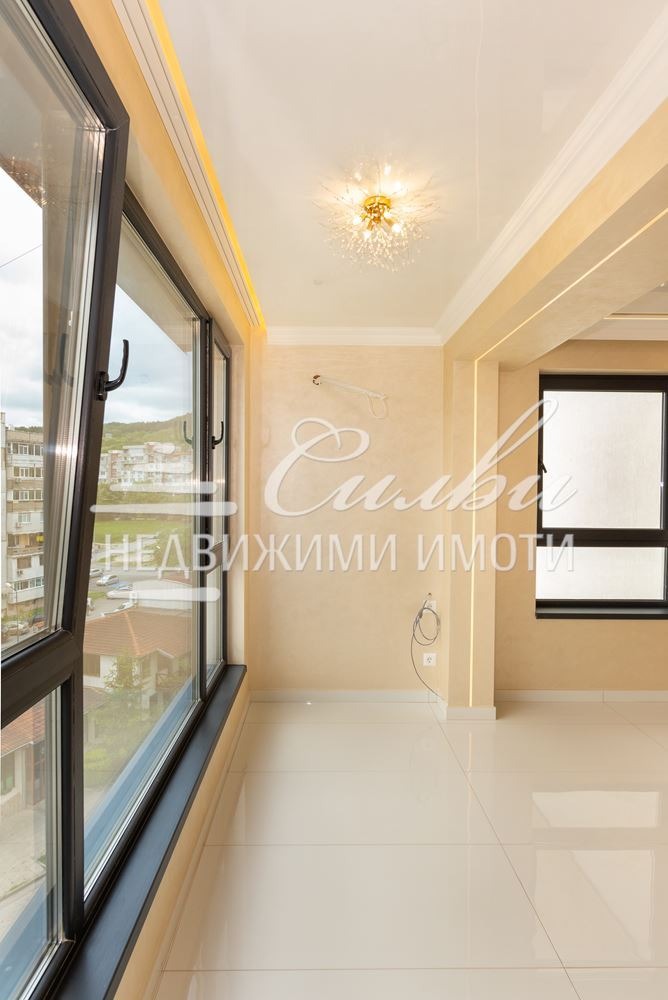 Продава 2-СТАЕН, гр. Шумен, Боян Българанов 1, снимка 6 - Апартаменти - 52602575