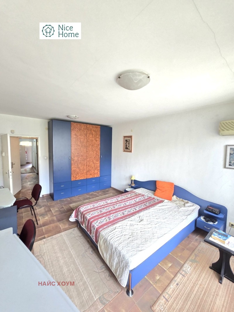 Продава МНОГОСТАЕН, гр. София, Мусагеница, снимка 3 - Апартаменти - 52244874