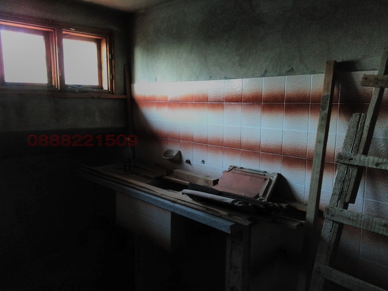 Продава ЕТАЖ ОТ КЪЩА, гр. Каварна, област Добрич, снимка 12 - Етаж от къща - 52785187