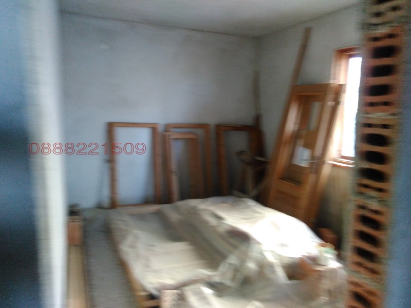 Продава ЕТАЖ ОТ КЪЩА, гр. Каварна, област Добрич, снимка 5 - Етаж от къща - 52785187