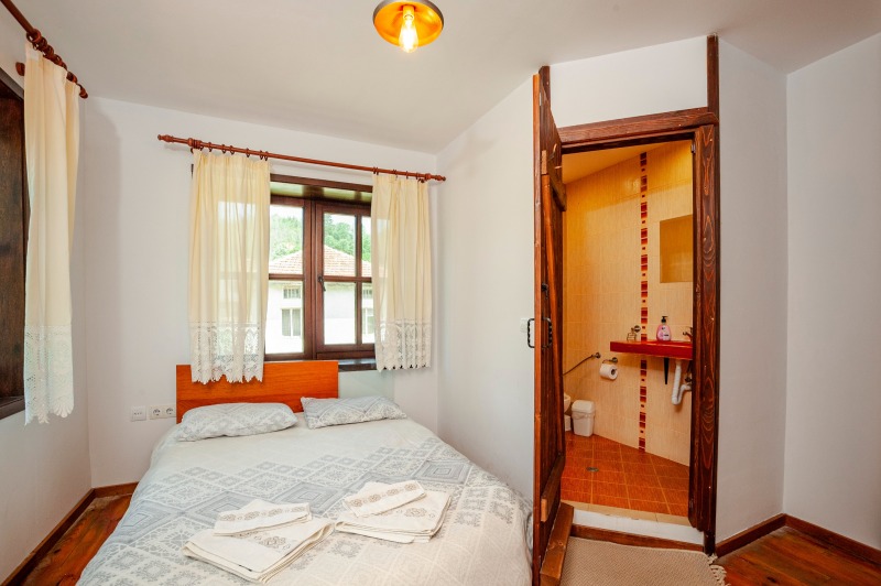 Продава  Къща област Смолян , с. Арда , 260 кв.м | 25573669 - изображение [9]