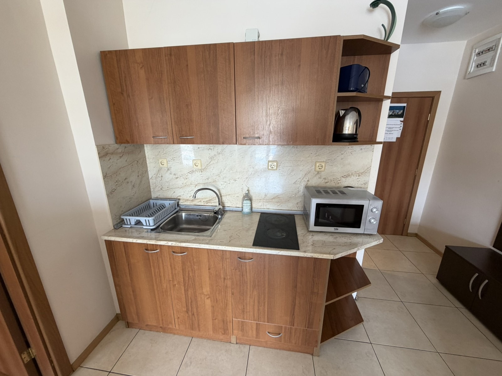 Продава 3-СТАЕН, гр. Ахелой, област Бургас, снимка 2 - Апартаменти - 54030053