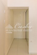 Продава 2-СТАЕН, град Шумен, Боян Българанов 1 • 168000 € / 328579.44 лв. • 27811556 15