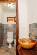 Продава КЪЩА, област Смолян, с. Арда • 290000 € • 48667659 — Holmes.bg