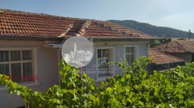 Обява продава къща, с. Песнопой, област Пловдив