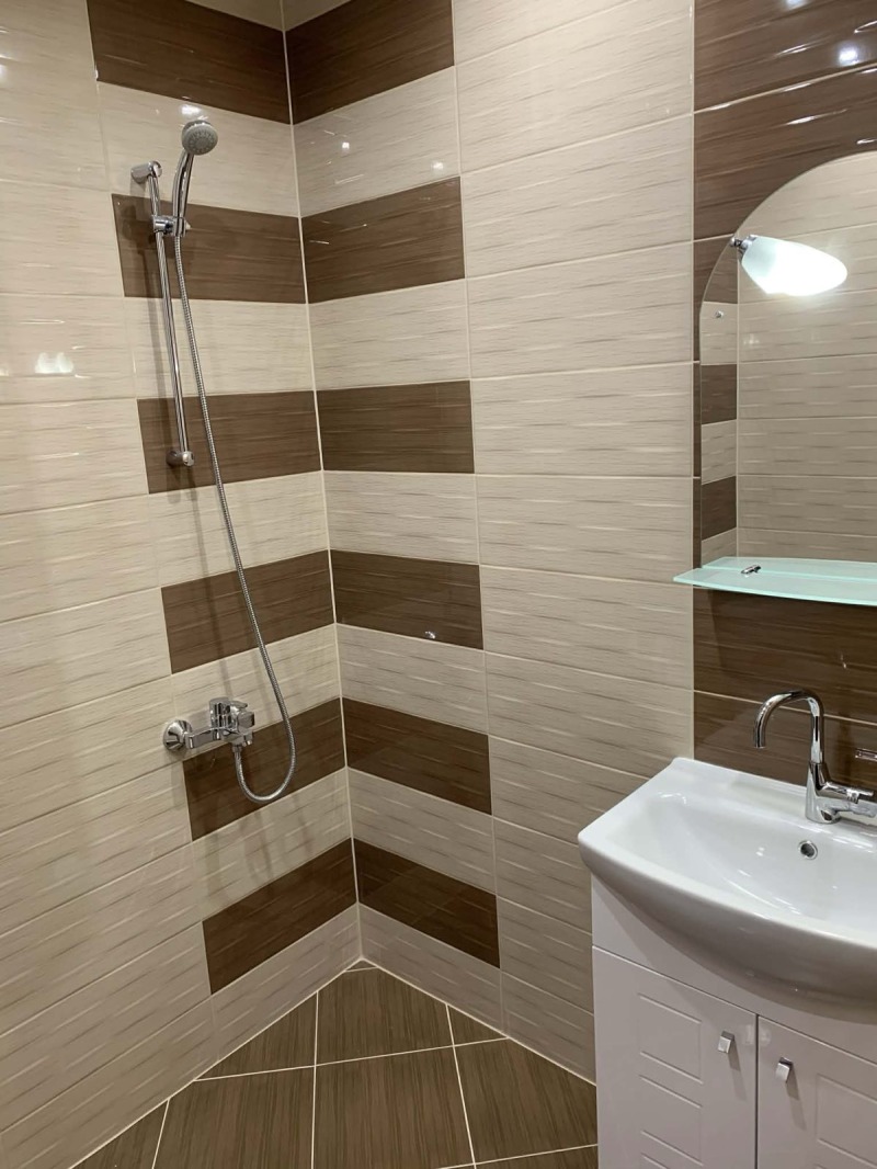 Продава 2-СТАЕН, гр. Велико Търново, Колю Фичето, снимка 8 - Апартаменти - 52752413