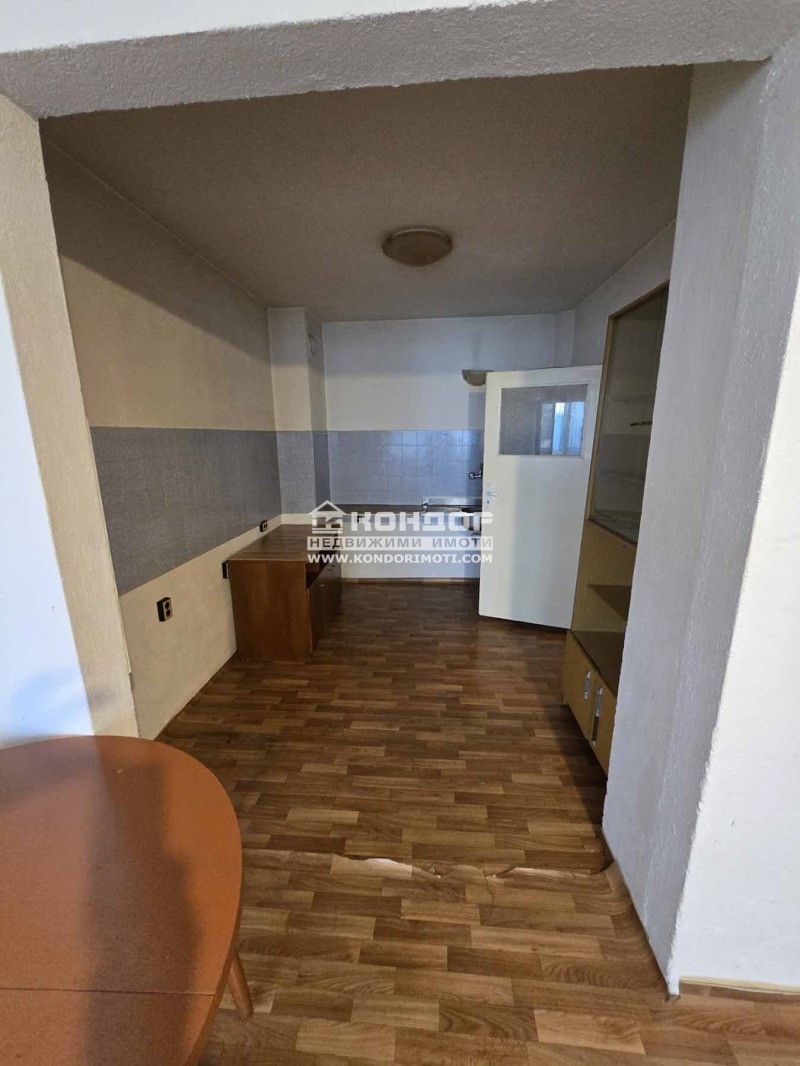 Eladó  2 hálószobás Plovdiv , Centar , 109 négyzetméter | 66106603 - kép [3]