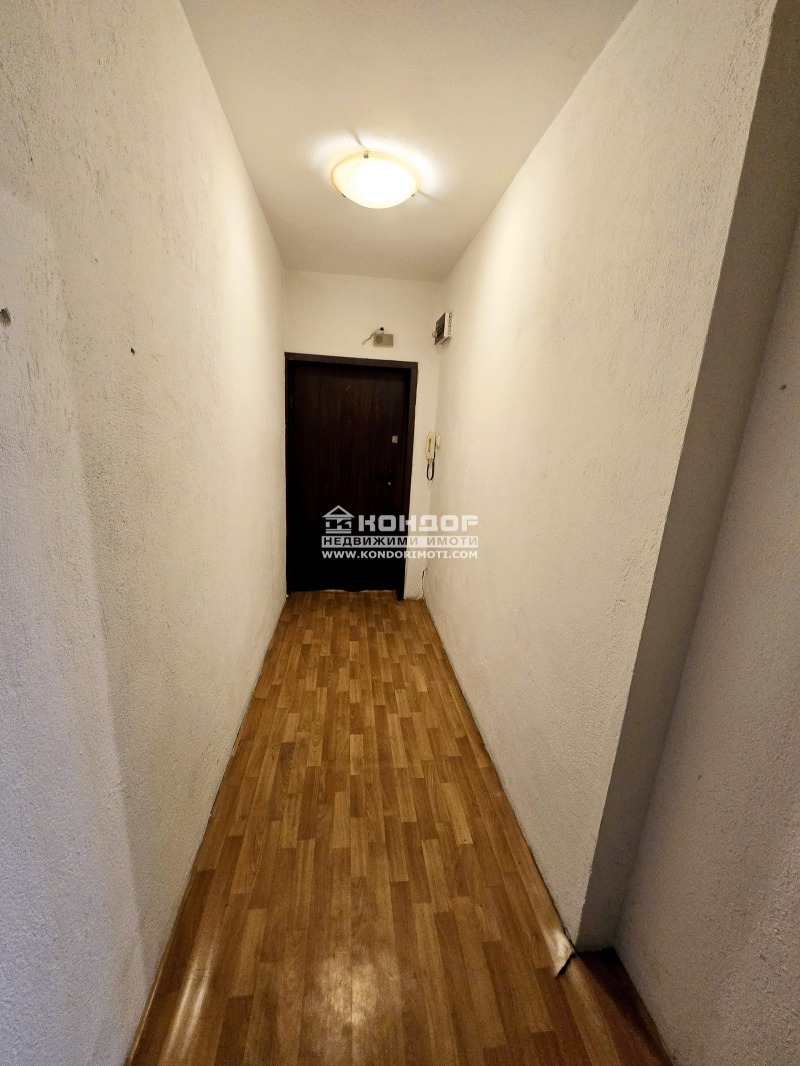 Eladó  2 hálószobás Plovdiv , Centar , 109 négyzetméter | 66106603 - kép [9]