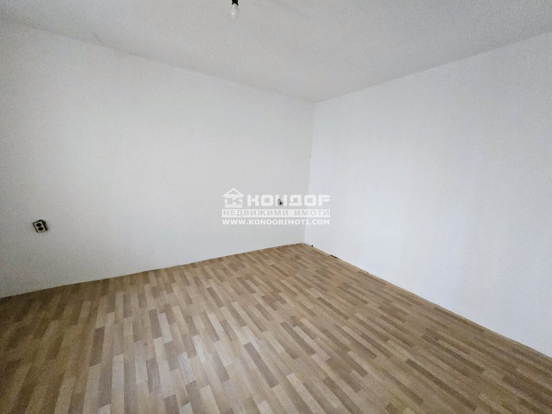 Eladó  2 hálószobás Plovdiv , Centar , 109 négyzetméter | 66106603 - kép [5]