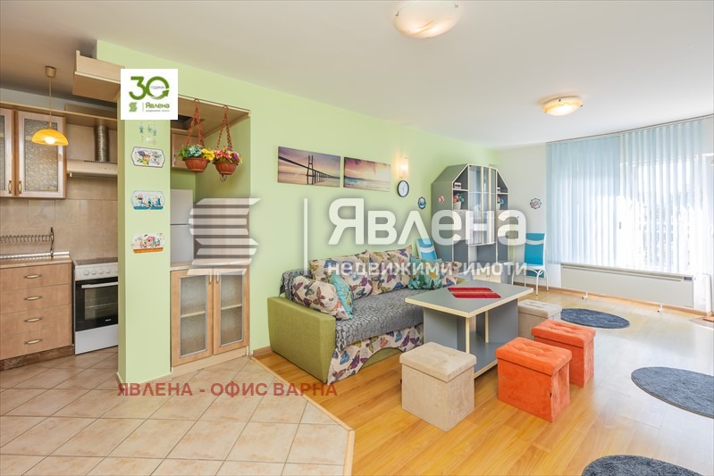 Продава 4-СТАЕН, гр. Варна, ВИНС-Червен площад, снимка 4 - Aпартаменти - 48372429