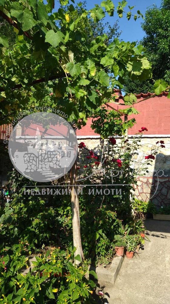 Продава  Къща област Пловдив , с. Песнопой , 170 кв.м | 94092911 - изображение [3]