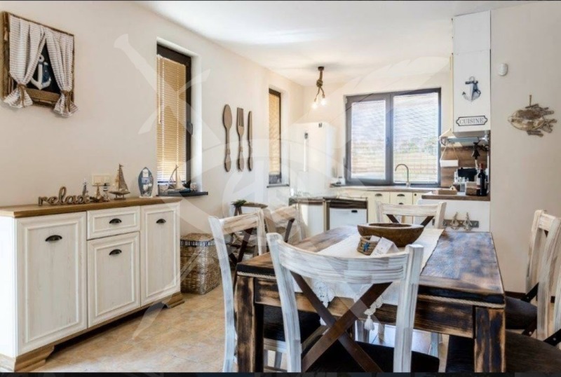 Продава КЪЩА, с. Лозенец, област Бургас, снимка 2 - Къщи - 52610045