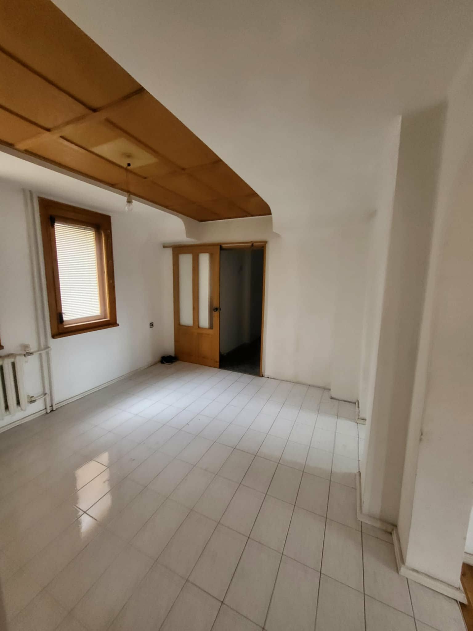 Продава 3-СТАЕН, гр. Плевен, Идеален център, снимка 12 - Апартаменти - 50123251