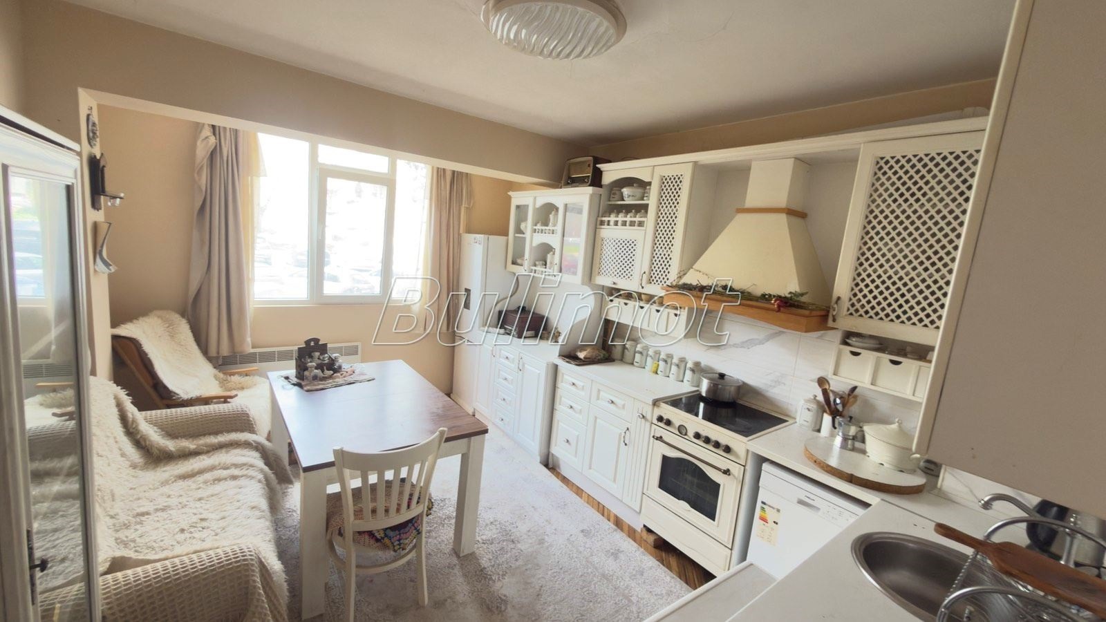 Продава 3-СТАЕН, гр. Варна, Аспарухово, снимка 2 - Апартаменти - 54120071