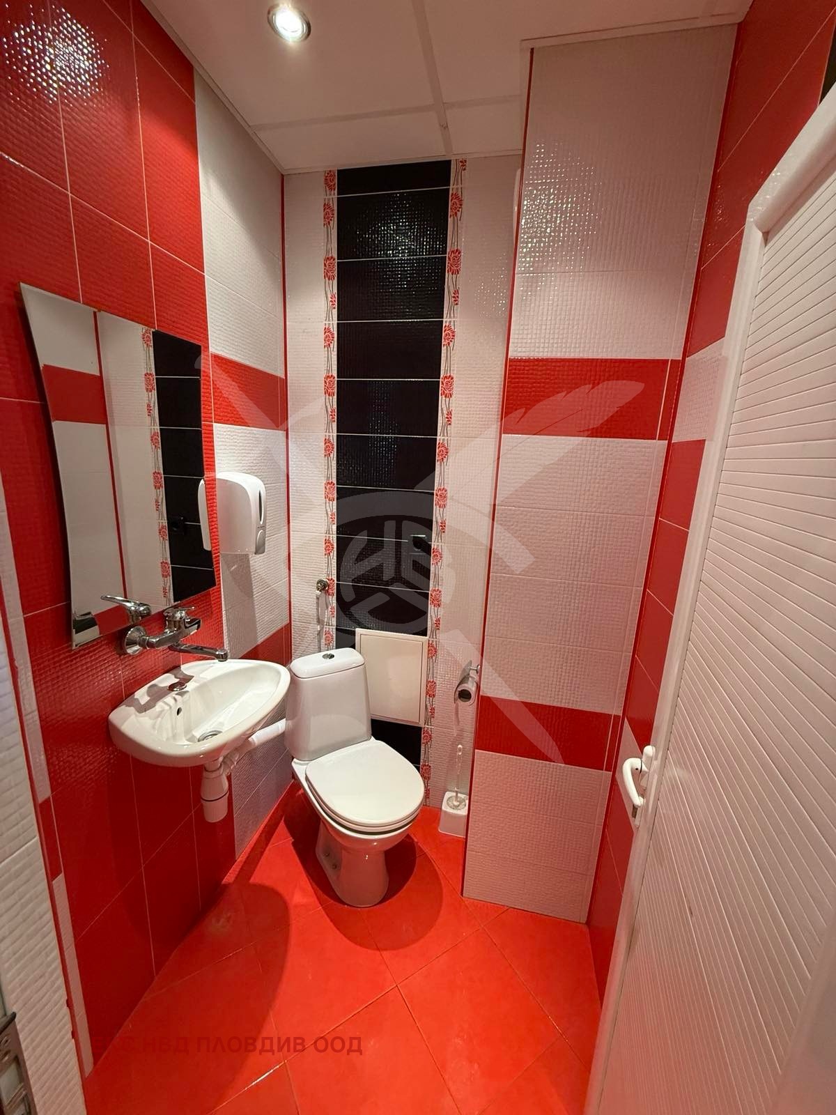 Продава МНОГОСТАЕН, гр. Пловдив, Център, снимка 15 - Апартаменти - 54336488