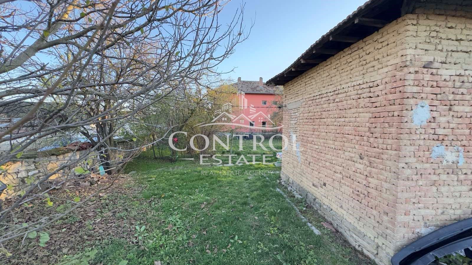 Продава КЪЩА, гр. Дебелец, област Велико Търново, снимка 8 - Къщи - 54202295