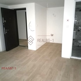 Продажба на едностайни апартаменти в област Добрич — страница 3 - изображение 2 
