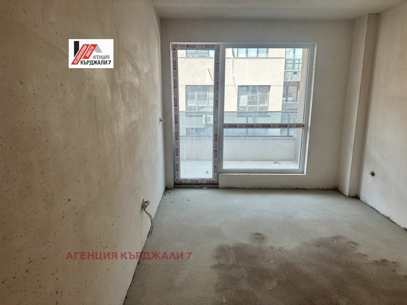 À venda  2 quartos Kardjali , Vazrojdenci , 100 m² | 63608803 - imagem [8]