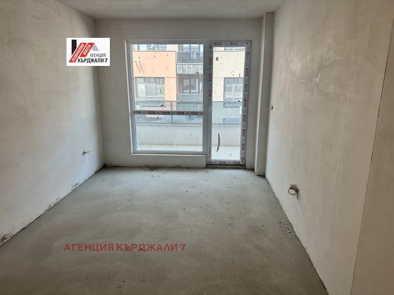 À venda  2 quartos Kardjali , Vazrojdenci , 100 m² | 63608803 - imagem [10]